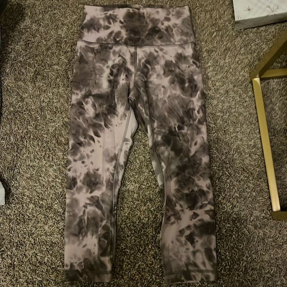 lululemon leggings!